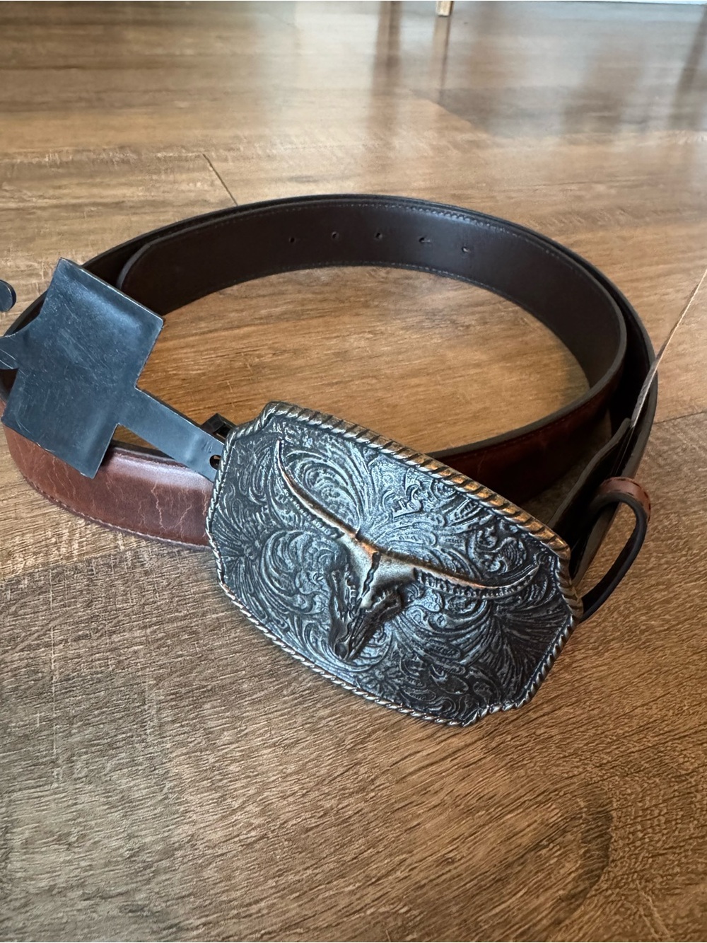 Cody James Leather Western Belt with Silver Longhorn Buckle - Brown (42)